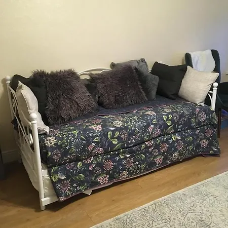 Apartment Flowergate View